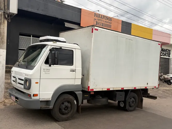 Caminhão Volkswagen 5-140 delivery 