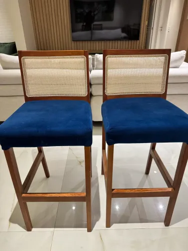 2 Cadeiras Banquetas alta madeira maciça com tela, Novas!