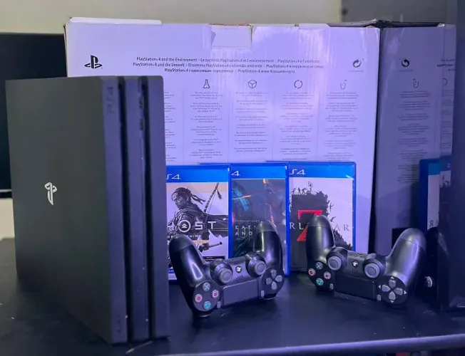 PLAYSTATION 4 PRO