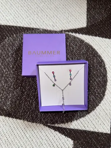 Conjunto de colar e brinco com pedras coloridas