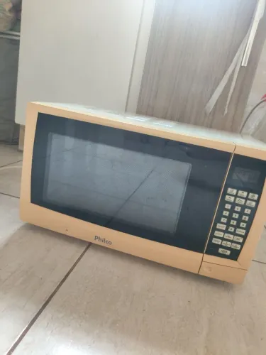 Micro-ondas, Liga mas não Aquece