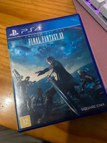 Final Fantasy XV PS4 edição Day One