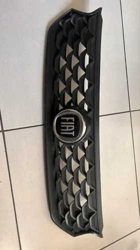 Grade dianteira Fiat Argo