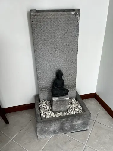 Fonte Ketrik Média - Fonte d?água Buda