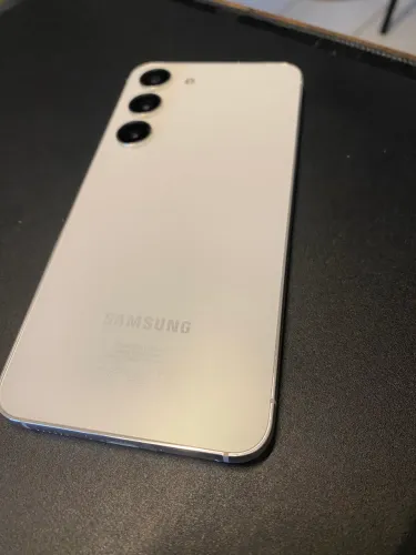 Galaxy S23 muito novo, único dono