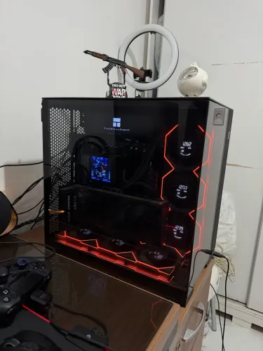 PC GAMER 5070TI