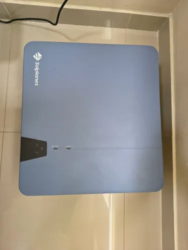 Vende-se inversor híbrido Solplanet 5kWh NOVO e COMPLETO