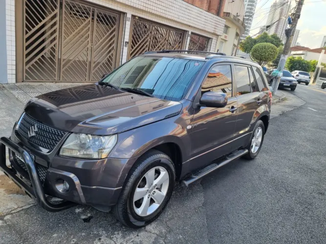 Suzuki Grand Vitara 2.0 16V 4x2/4x4 5P Aut. 2011