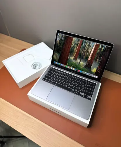 MacBook Air M1 - 256 SSD 8gb de ram - garantia apple (Novo sem uso)