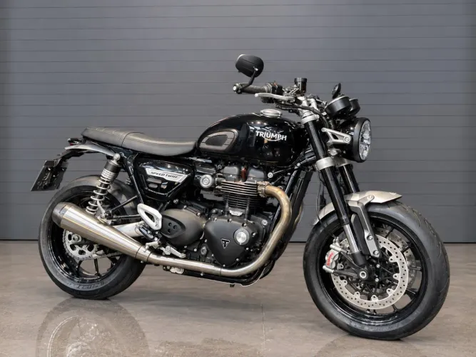 Triumph Speed twin 1200cc 2023