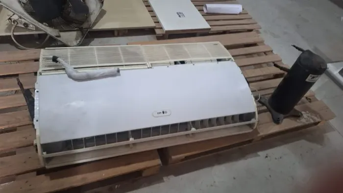 Evaporadora e Compressor - Ar Condicionado