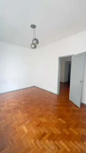 ALUGA-SE APARTAMENTO NO CENTRO DE NITERÓI  - RUA LUIZ LEOPOLDO FERNANDES PINHEIRO Nº 534