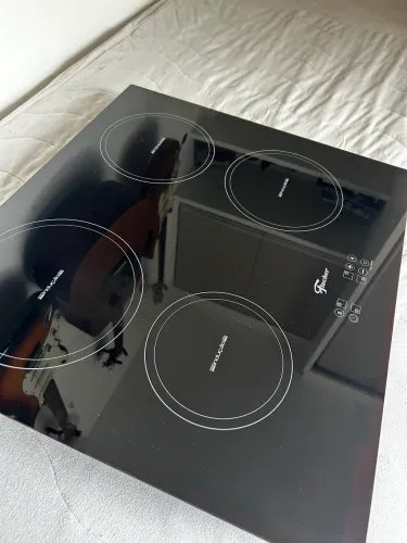 Cooktop de Indução Fischer 4 Bocas Vitrocerâmica com Touch Screen 220V
