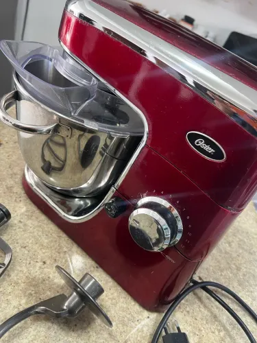 Batedeira Planetária Oster 400W