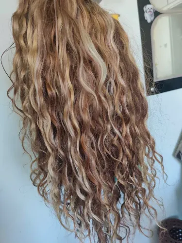Cabelo com luzes cacheada cabelo humano