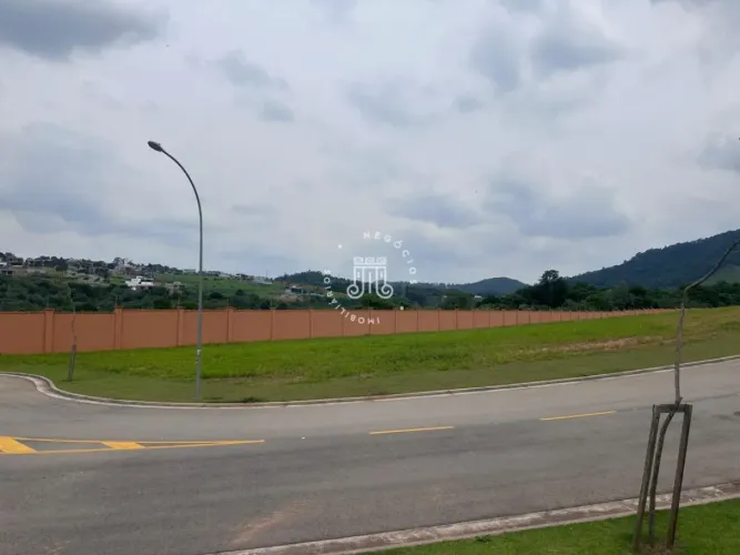 TERRENO À VENDA NO CONDOMÍNIO ALPHAVILLE II - EM JUNDIAÍ/SP