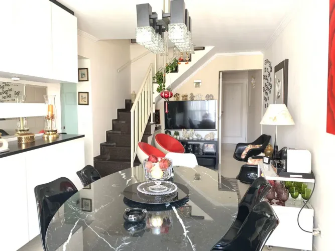 Cobertura para venda em Pinheiros com 3 quartos, sendo 1 suíte, 170m²