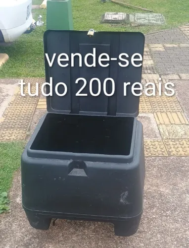 Vende-se caixa de motoboy média