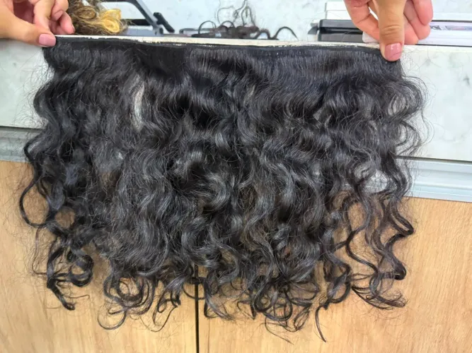 Mega hair cacheado humano
