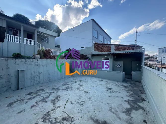 CASA ASSOBRADADA - SANTA MÔNICA - MG