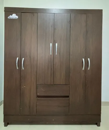 Guarda Roupa - 06 Portas