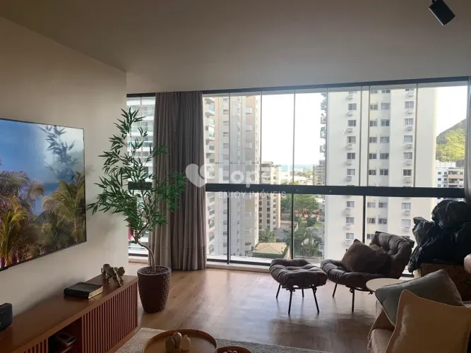 Lopes Enjoy Imóveis Vende Apartamento com 2 quartos, sendo 1 suíte, no Recreio dos Bandeir