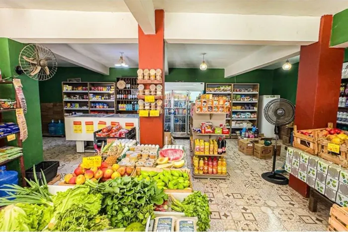 À venda prédio comercial com lofts para renda em Arraial do Cabo