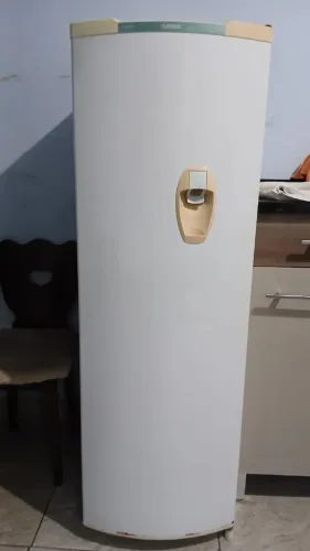 Geladeira Consul Branca com Dispenser de Água - Funcionando - Precisa Ajuste no Termostato