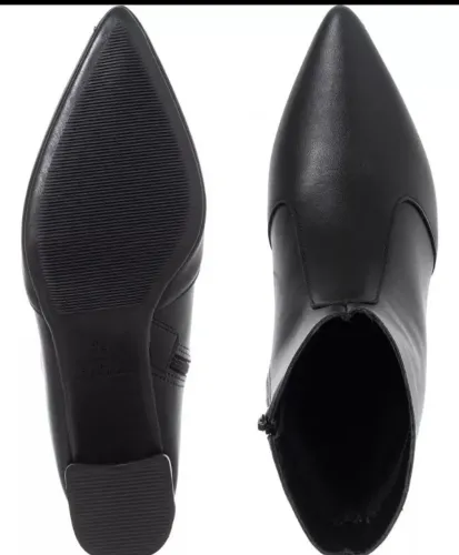 Bota salto bloco nova