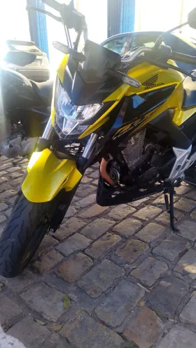 Vendo cb Twister f 300 2024