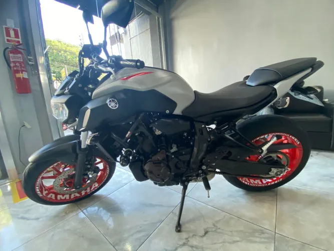 Yamaha MT-07/MT-07 ABS 689cc