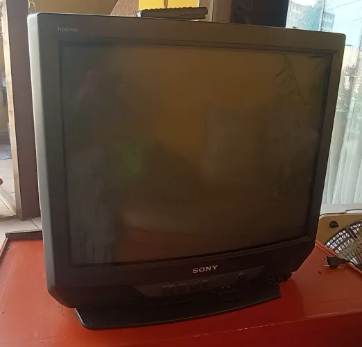 TV SONY TRINITRON 29"