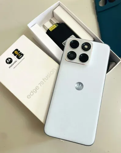 MOTO EDGE 70 FUSION 256GB