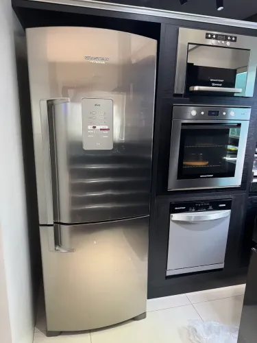 Geladeira Refrigerador Brastemp 422 Litros 2 Portas Frost Free Inverse Evox