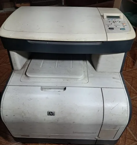 Impressora HP Color Laserjet CM1312 MFD