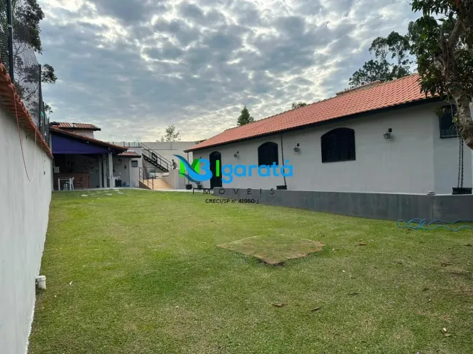 Chácara Condomínio para Venda em Santa Isabel, 3 dormitórios, 1 suíte, 3 banheiros, 3 vaga