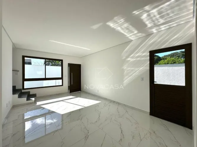 Casa com 3 dormitórios à venda, 140 m² por R$ 830.000,00 - Trevo - Belo Horizonte/MG