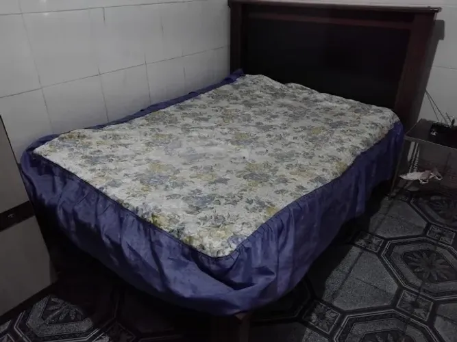 Cama de casal com colchão