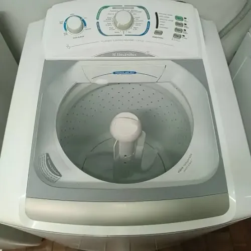 VENDO MAQUINA DE LAVAR ROUPAS ELECTROLUX 15 KG