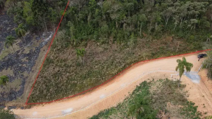 Campo Largo 20.062m², frente asfalto, 30min Pq Barigui, documentada.
