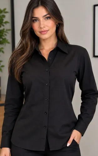 Camisa social preta feminina tamanho P, bonita, elegante, bem confortável. 