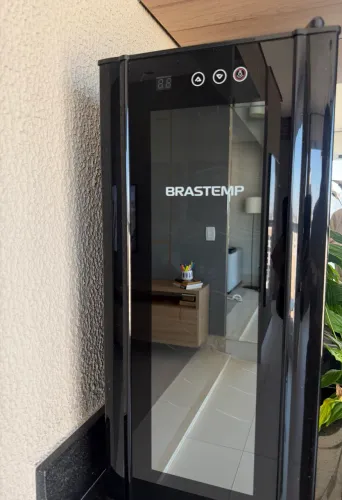 Vendo adega Brastemp