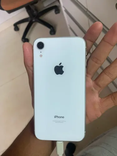 iPhone XR branco