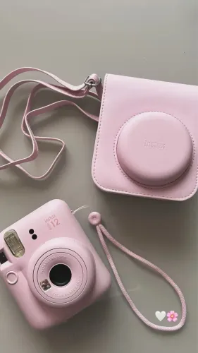 Fujifilm Instax Mini 12 câmera instantânea Blossom rosa + capinha + álbum + pilhas