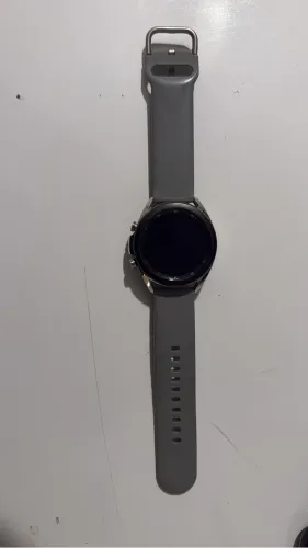 Galaxy Watch 3 com carregador e pulseira