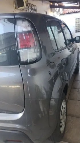 Fiat Uno Attractive 1.0 EVO Fire Flex 8V 5P 2021