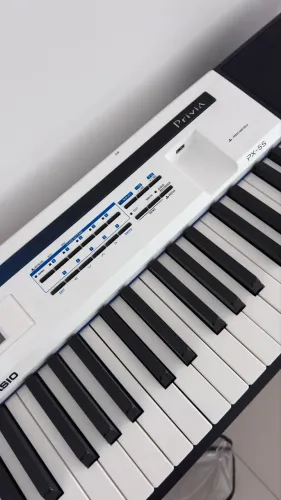 Piano digital Privia px5s estante móvel original 