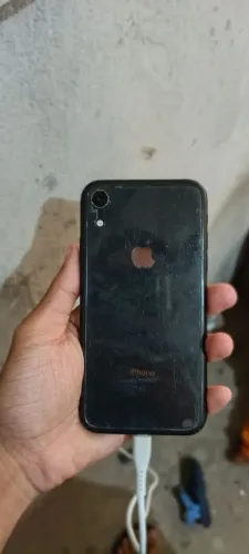 iPhone XR 64GB - Com defeitos (dados móveis não funciona, bateria fraca)