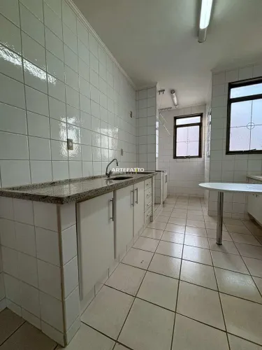 Apartamento à venda em Franca, Centro, com 2 quartos, 79m²