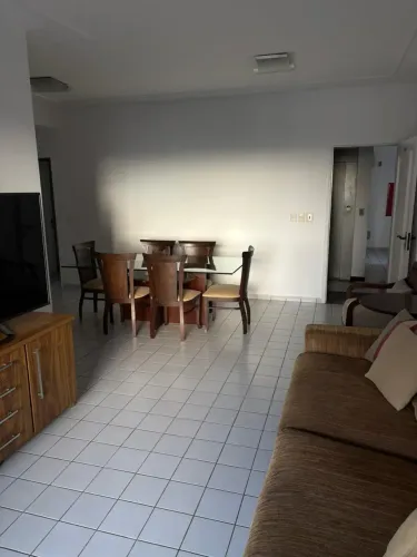 Apartamento para aluguel possui 126 metros quadrados com 3 quartos em Centro - Teresina -